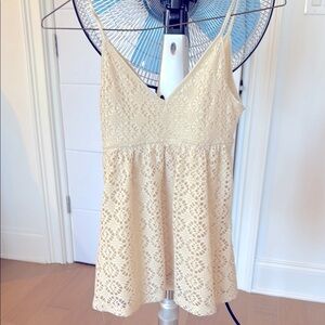 Cream Lace Sleeveless Top